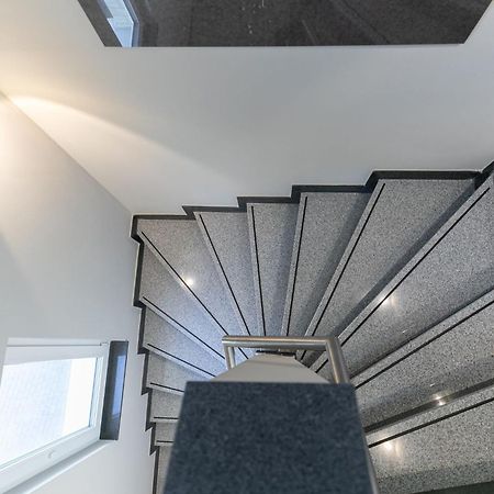 Апартаменты Wicheldorfstrasse 48A Penthouse Am Kurpark Грёмиц Экстерьер фото